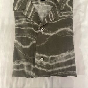 Used green and  white mens Banana Republic shirt.  XXL